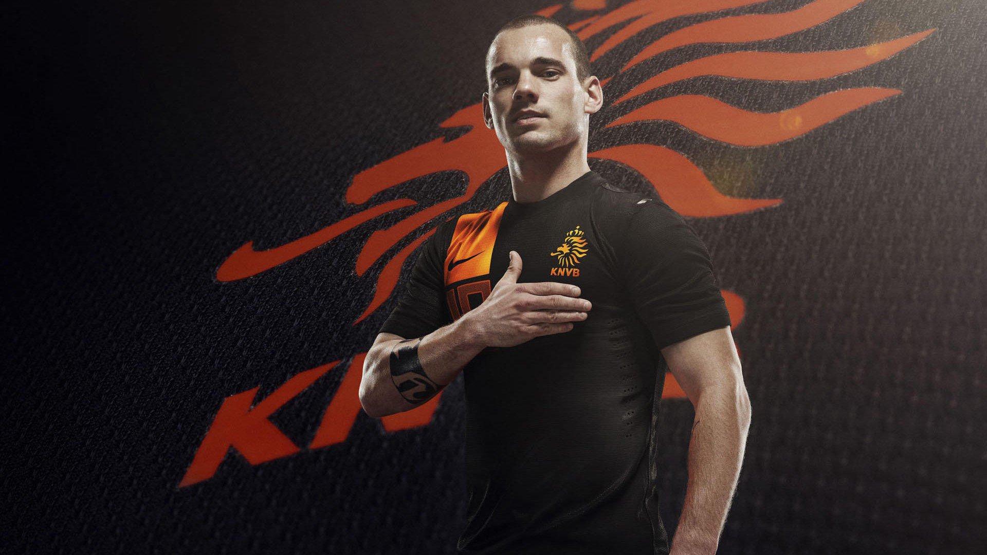 梅西季后赛传奇，6场独造13球，率领迈阿密国际历史性问鼎北美总冠军