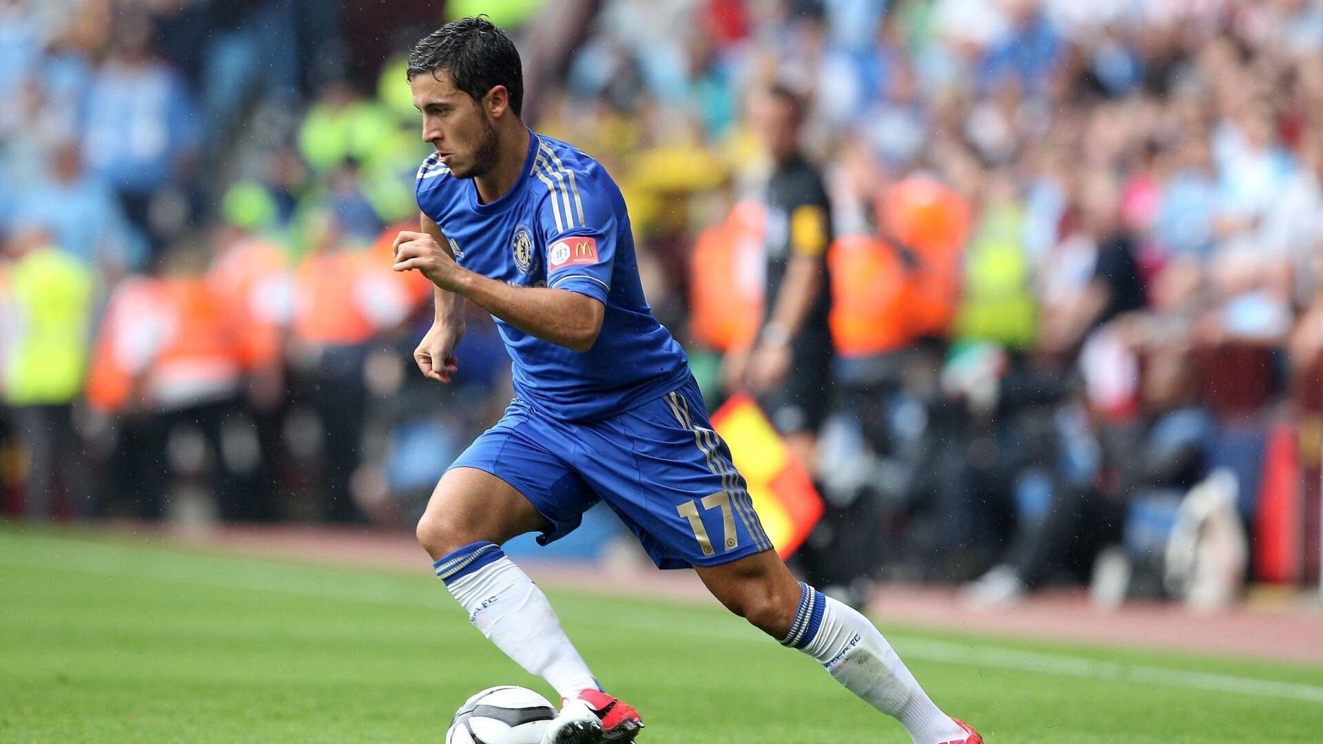 凯恩转会内幕曝光，曾无限接近曼联，最终选